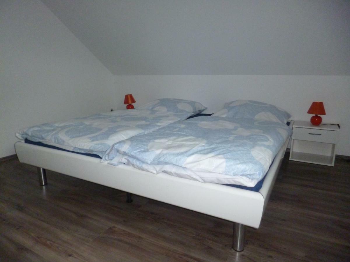 Ferienwohnung Auf Dem Lechsberg Fuchstal Exterior foto