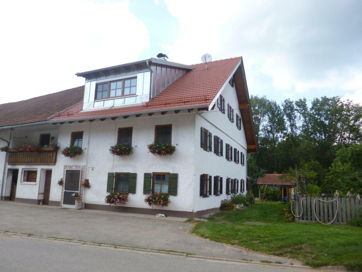Ferienwohnung Auf Dem Lechsberg Fuchstal Exterior foto